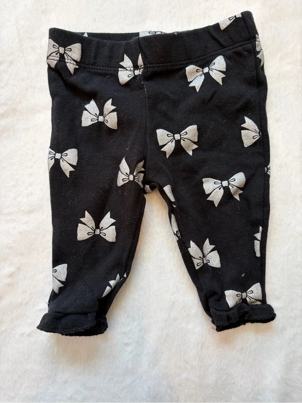 Carters Baby Long-Sleeve Bodysuit and Bow Print Pants Set - Gray & Black